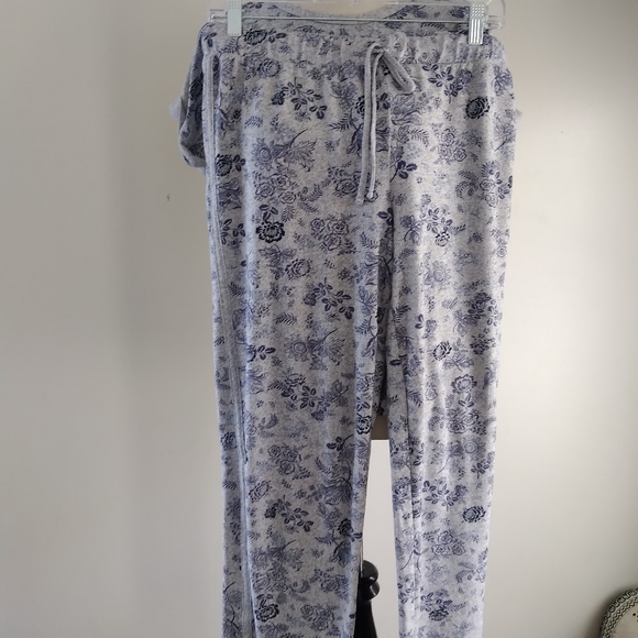 Lucky brand floral print pjs set size M - Picture 4 of 7